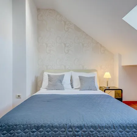 Marmont Apartment *