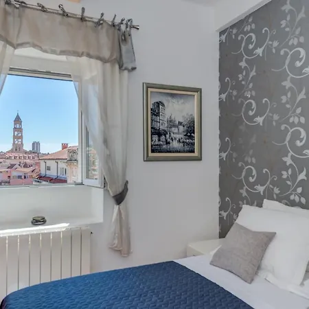 Marmont Apartment